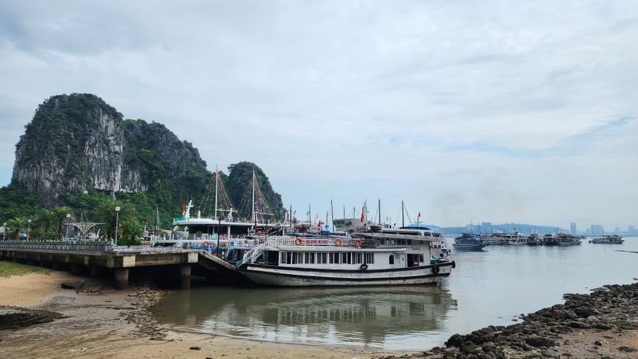 How to Get from Hanoi to Cat Ba Island (2026 Guide)